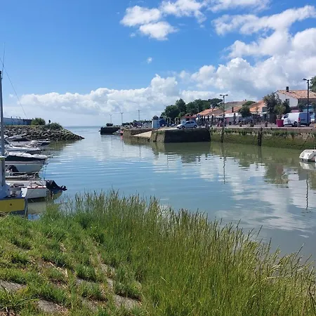 Maison Au Coeur De - Proche Des Plages 別荘 *